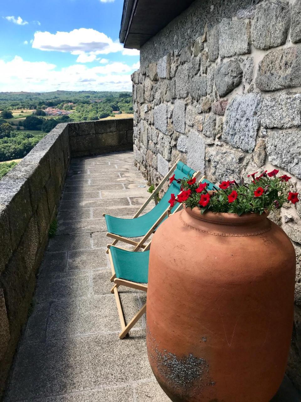 Hotel Monumento Castelo De Maceda Екстер'єр фото